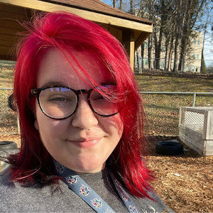 Meet your Posher, Danielle